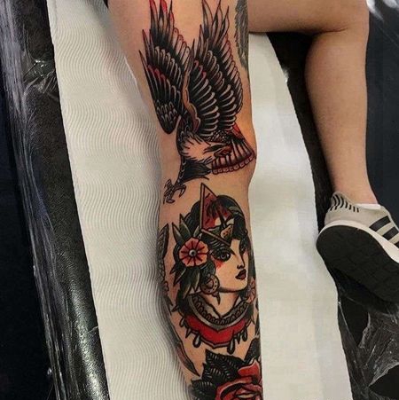 Old School腿老鹰玫瑰女人纹身图案
