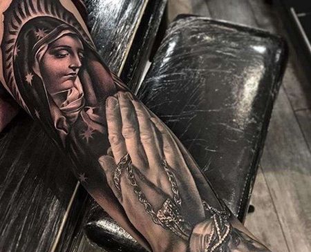 写实胳膊圣母手纹身图案