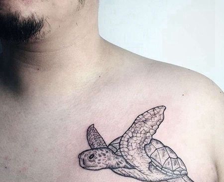 点刺锁骨乌龟纹身图案