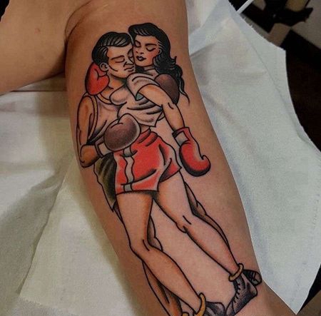 Old School大臂女人拳击手纹身图案