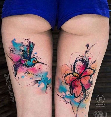 泼墨大腿蜂鸟花卉纹身图案