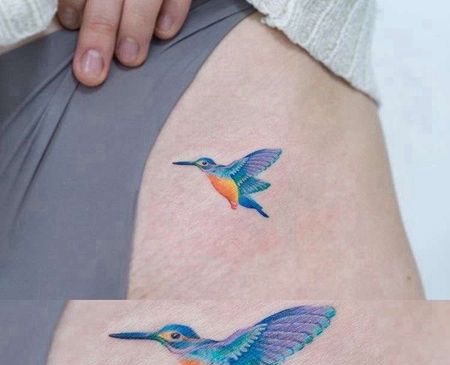 小清新胸下鸟纹身图案