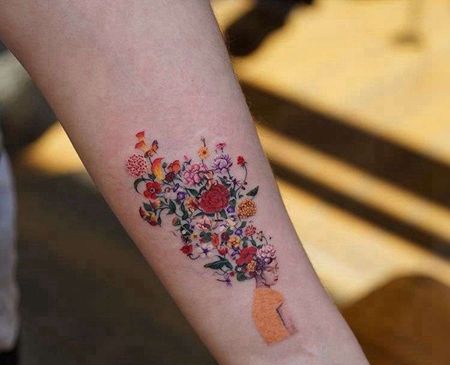 小清新小臂女人花卉纹身图案