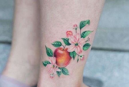 小清新脚踝苹果花卉纹身图案