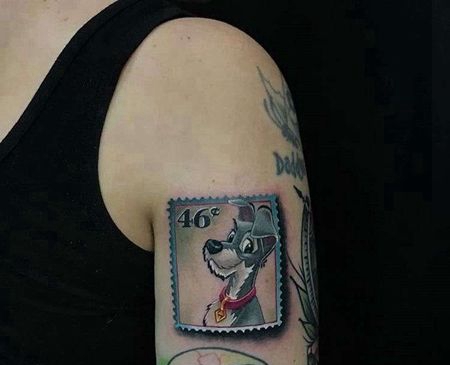 卡通大臂狗纹身图案