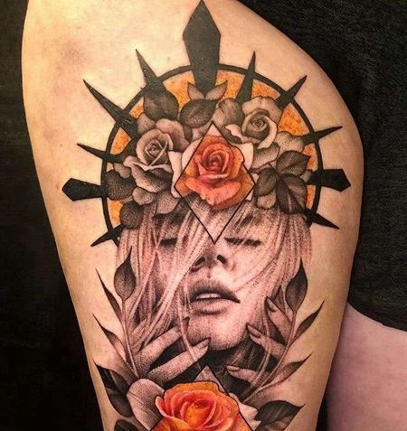 点线大腿人像玫瑰纹身图案