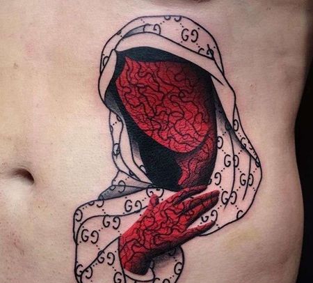 腹部人像纹身图案