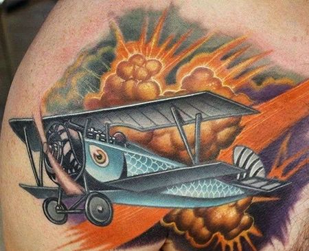 New School锁骨飞机纹身图案