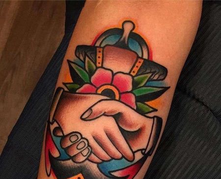 Old School小臂船锚手纹身图案