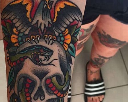 Old School小臂老鹰骷髅蛇纹身图案