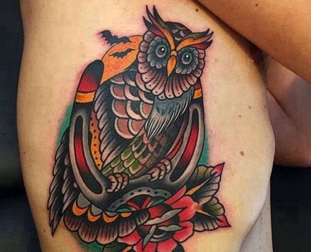 Old School侧腰猫头鹰纹身图案