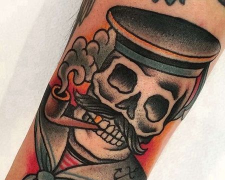 Old School小臂水手骷髅纹身图案