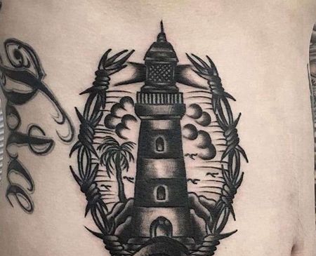Old School腹部灯塔纹身图案