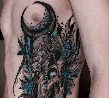 点线侧腰骷髅纹身图案