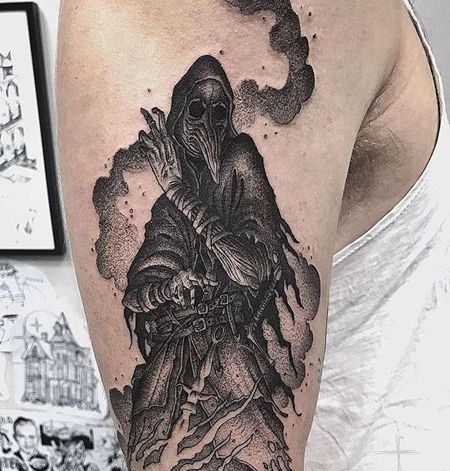 点刺大臂乌鸦恶魔纹身图案
