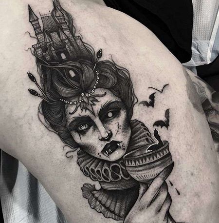 点刺大腿女人纹身图案