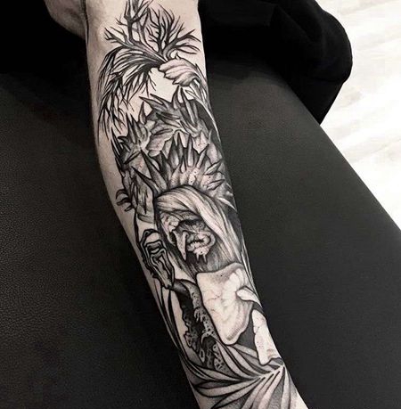 点线小臂女巫纹身图案