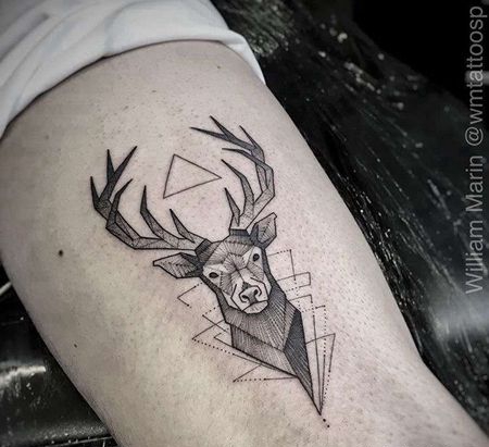 几何大腿鹿纹身图案