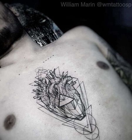 几何前胸心脏纹身图案