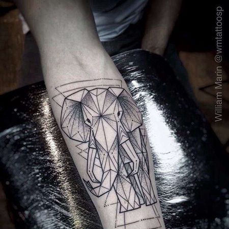 几何小臂大象纹身图案