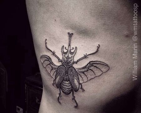 点刺侧腰甲虫纹身图案