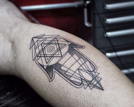 几何小腿手纹身图案
