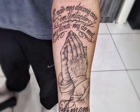 字母小臂纹身图案