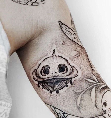 点刺大臂外星人纹身图案