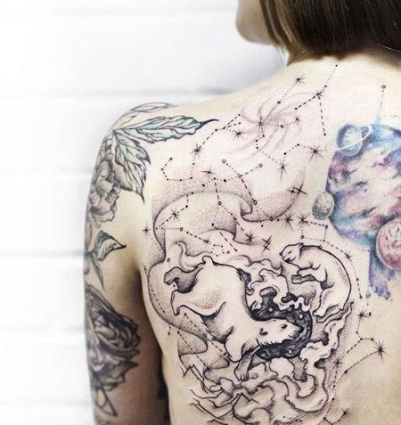 后背北极熊纹身图案