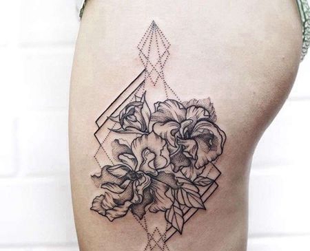 点线几何大腿花卉纹身图案