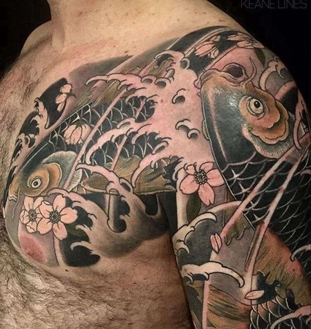 新传统大臂前胸鲤鱼纹身图案