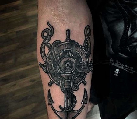 写实小臂船舵船锚纹身图案