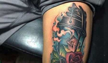 新传统大腿灯笼纹身图案