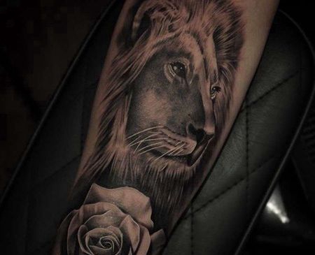 写实小臂狮子玫瑰纹身图案