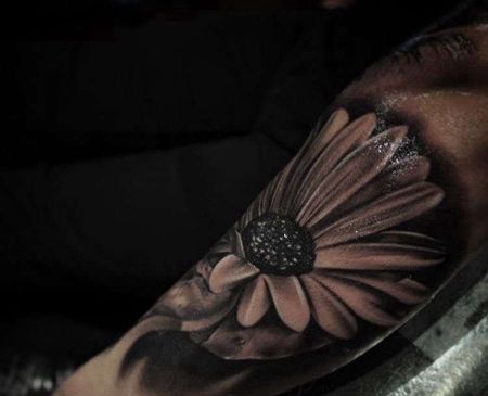 写实小臂花卉纹身图案