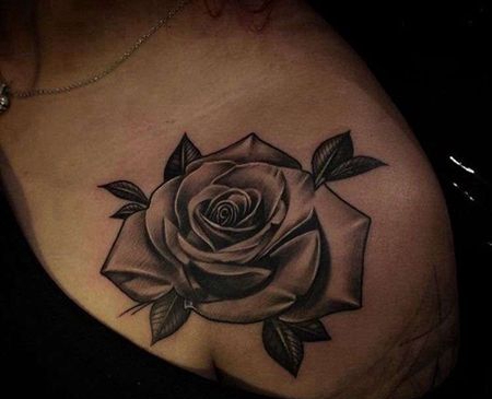 写实锁骨玫瑰纹身图案