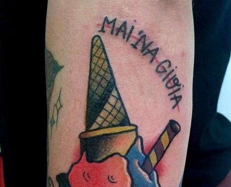 Old School小臂冰淇淋纹身图案