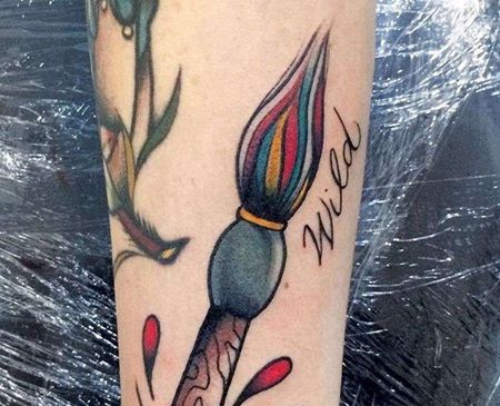 Old School小腿画笔纹身图案