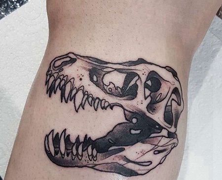 New School小腿恐龙骷髅纹身图案