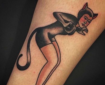 Old School小臂猫女纹身图案