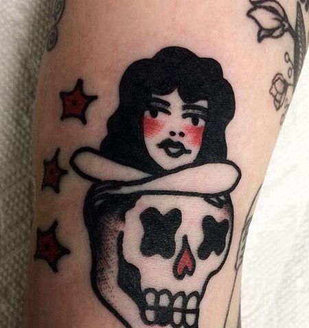 Old School大臂骷髅女人纹身图案