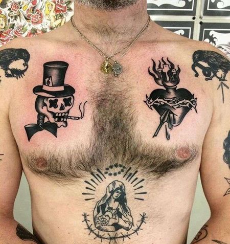 Old School前胸骷髅心纹身图案