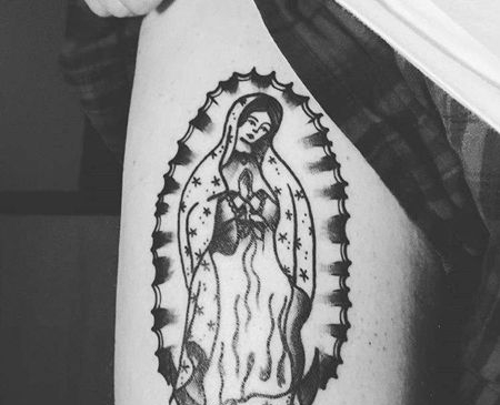 Old School大腿圣母纹身图案