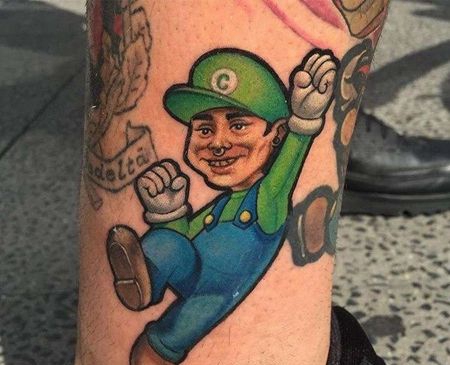 New School小腿超级马里奥纹身图案