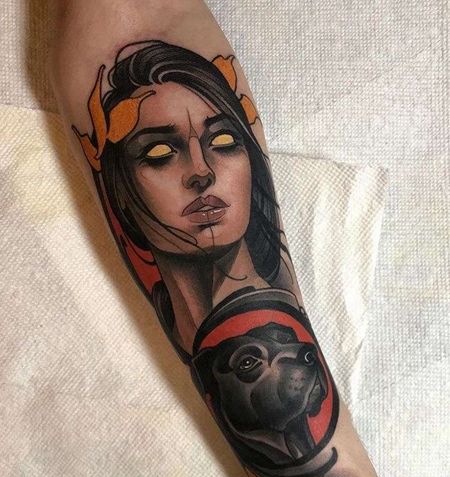 New School小臂女人狗纹身图案