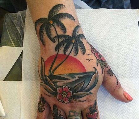 New School手背椰子树纹身图案