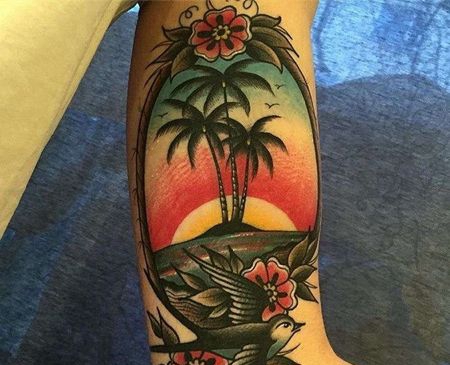 Old School大臂燕子椰子树纹身图案