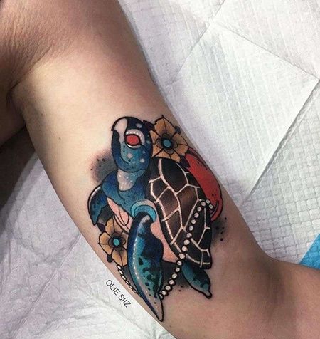 New School大臂海龟纹身图案