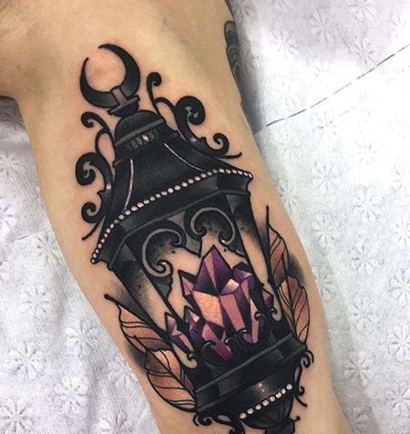 New School大臂路灯宝石纹身图案