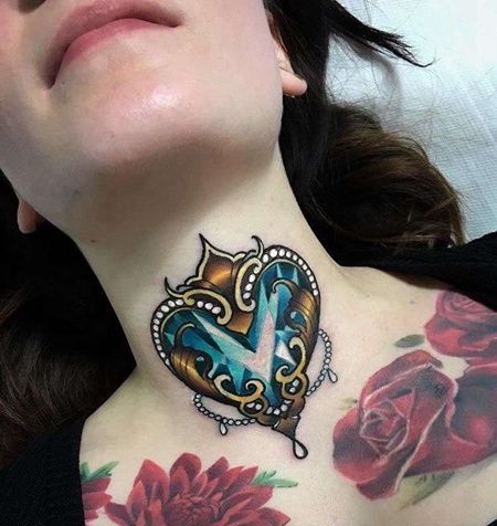 New School脖子宝石纹身图案